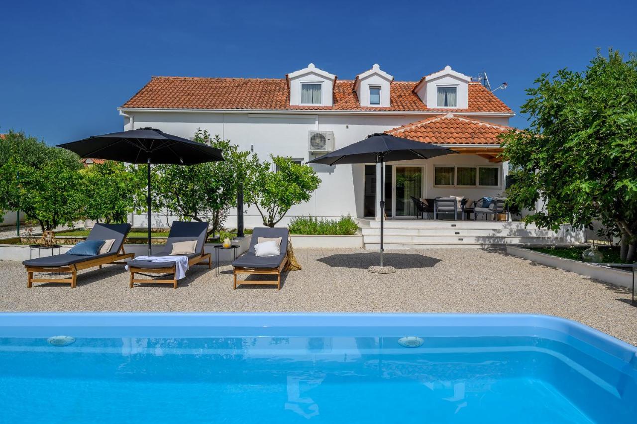 Villa Bellezza มิลนา ภายนอก รูปภาพ